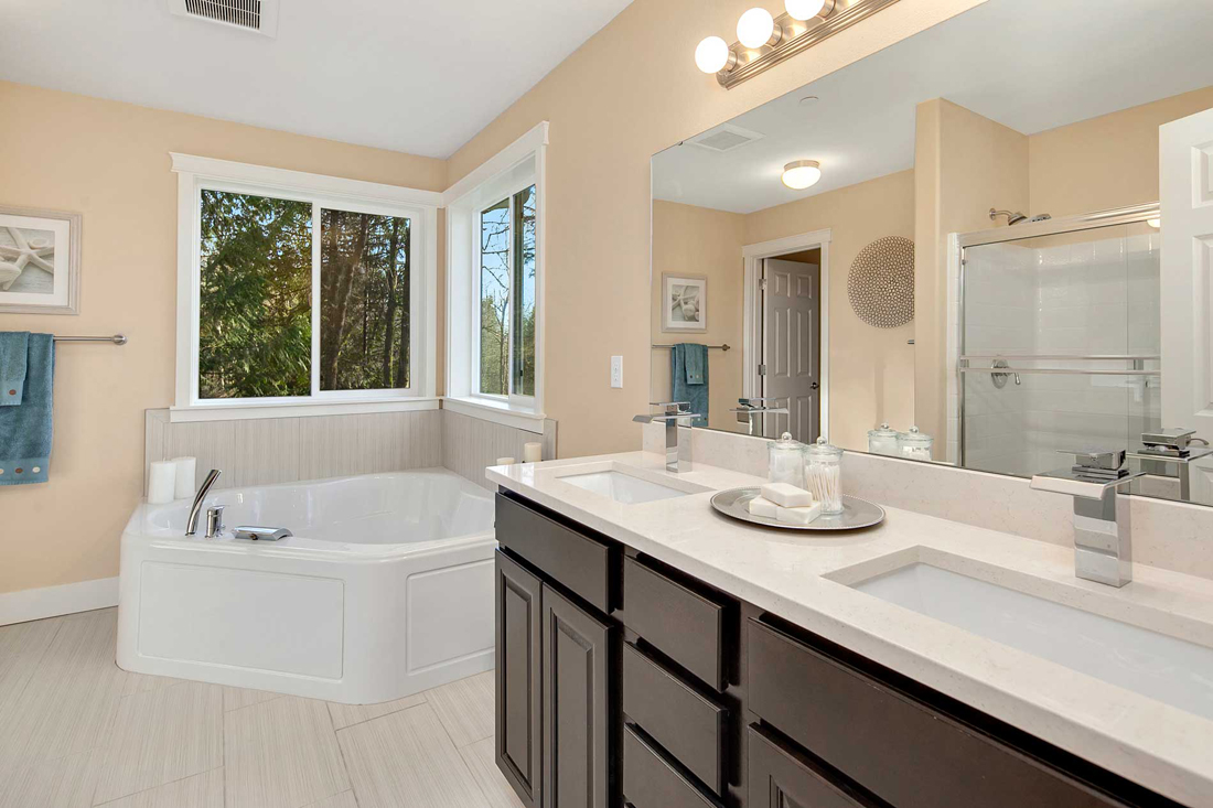 Maria Daniel Carnation Bathroom The Northwest Horse Source