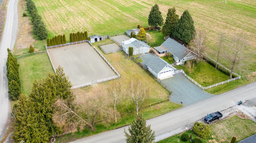 814 Meadowlark Dr, Lynden, WA 98264 - Perfectly Appointed Equestrian Property