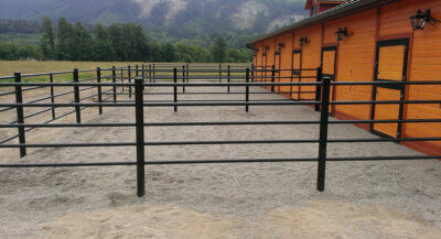 high-quality ranch fencing